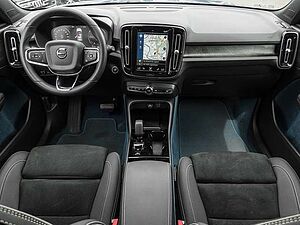 Volvo  T4 2WD Ultimate Bright Plug-In