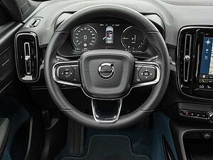Volvo  T4 2WD Ultimate Bright Plug-In