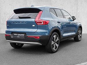 Volvo  T4 2WD Ultimate Bright Plug-In