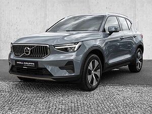 Volvo  T4 2WD Core Plug-In LED Kamera