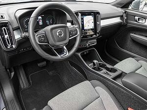 Volvo  T4 2WD Core Plug-In LED Kamera