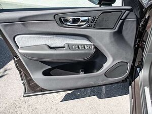 Volvo  T6 Twin Engine AWD R Design Plug-In Sthz. LED