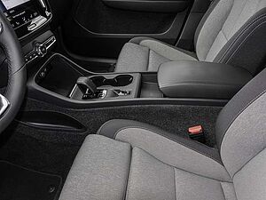 Volvo  T4 2WD Core Plug-In LED Kamera