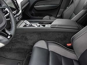 Volvo  T8 Twin Engine AWD R Design Plug-In Pano Sthz. LED