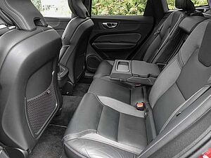 Volvo  B5 AWD R-Design R Design AWD FLA ACC 4xSHZ