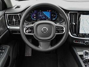 Volvo  B4 AWD Ultimate Pano ACC