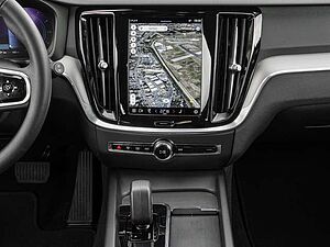Volvo  B4 AWD Plus LED 4xShz.