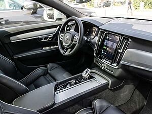 Volvo  B5 AWD Ultimate Pano LED