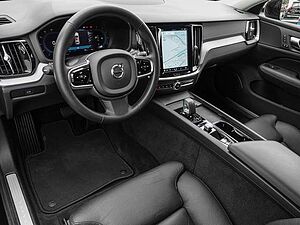 Volvo  B4 AWD Plus LED