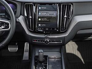Volvo  AWD R Design ACC AUT DYNLICHT EL. HECK FLA