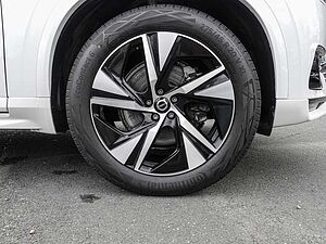 Volvo  B5 AWD R-Design Pano 360Grad ACC
