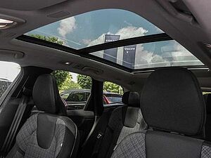 Volvo  T6 AWD Inscription Expr. Plug-In Szhz. Pano LED