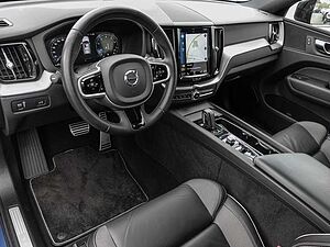 Volvo  B5 AWD R-Design AHK LED