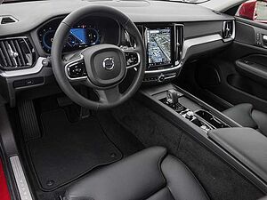 Volvo  B4 AWD Plus Kamera LED