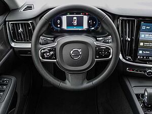 Volvo  B4 AWD Plus 4xSHZ ACC LED