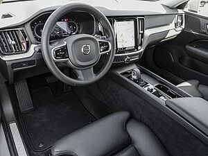 Volvo  B4 AWD Plus 4xSHZ ACC LED Kamera