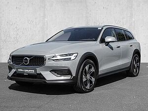 Volvo  B4 AWD Plus 4xSHZ ACC LED Kamera