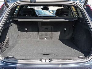Volvo  B4 AWD Plus Plus AWD 4xSHZ ACC