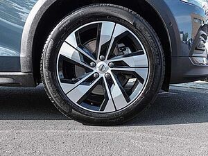 Volvo  B4 AWD Plus Plus AWD 4xSHZ ACC