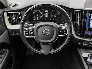 Volvo  XC 60 T6 AWD Inscription Plug-In  Recharge Head UP