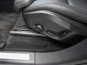 Volvo  T8 AWD Plus Bright 4xSHZ ACC AUT DYNLICHT