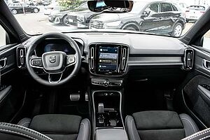 Volvo  P8 Pure Electric 2WD Plus Recharge ACC AUT