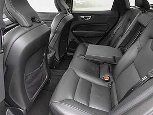 Volvo  B4 2WD Plus Bright Plus Bright 2WD 4xSHZ LM