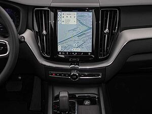 Volvo  B4 2WD Plus Dark AHK 4xSHZ LED