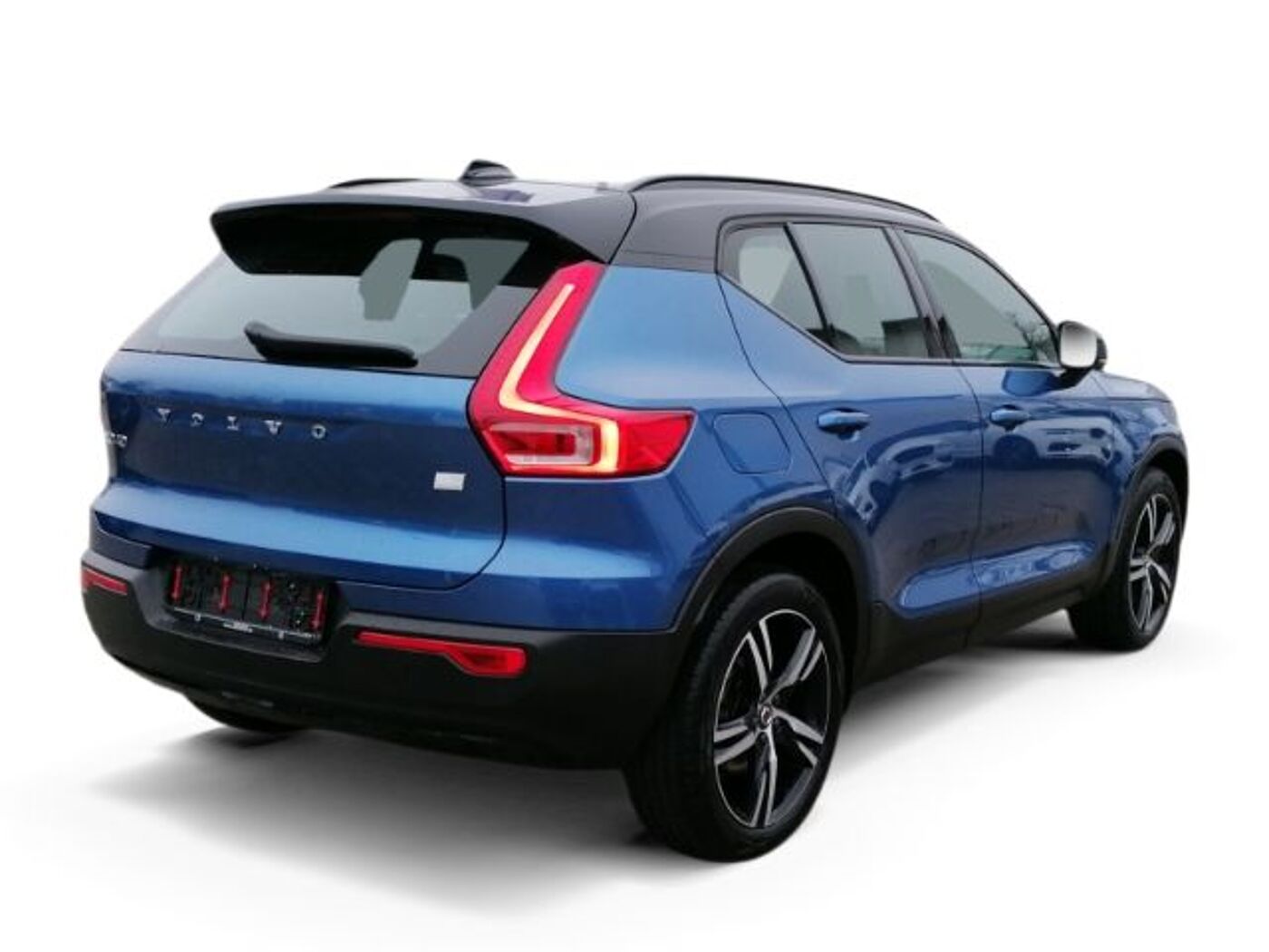 Volvo  R Design Recharge Plug-In Hybrid 2WD T5 Twi