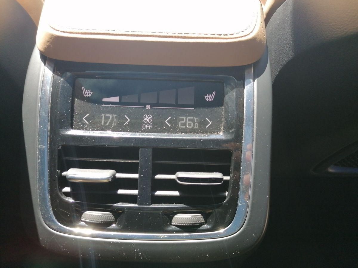 Volvo  T8 AWD Inscription