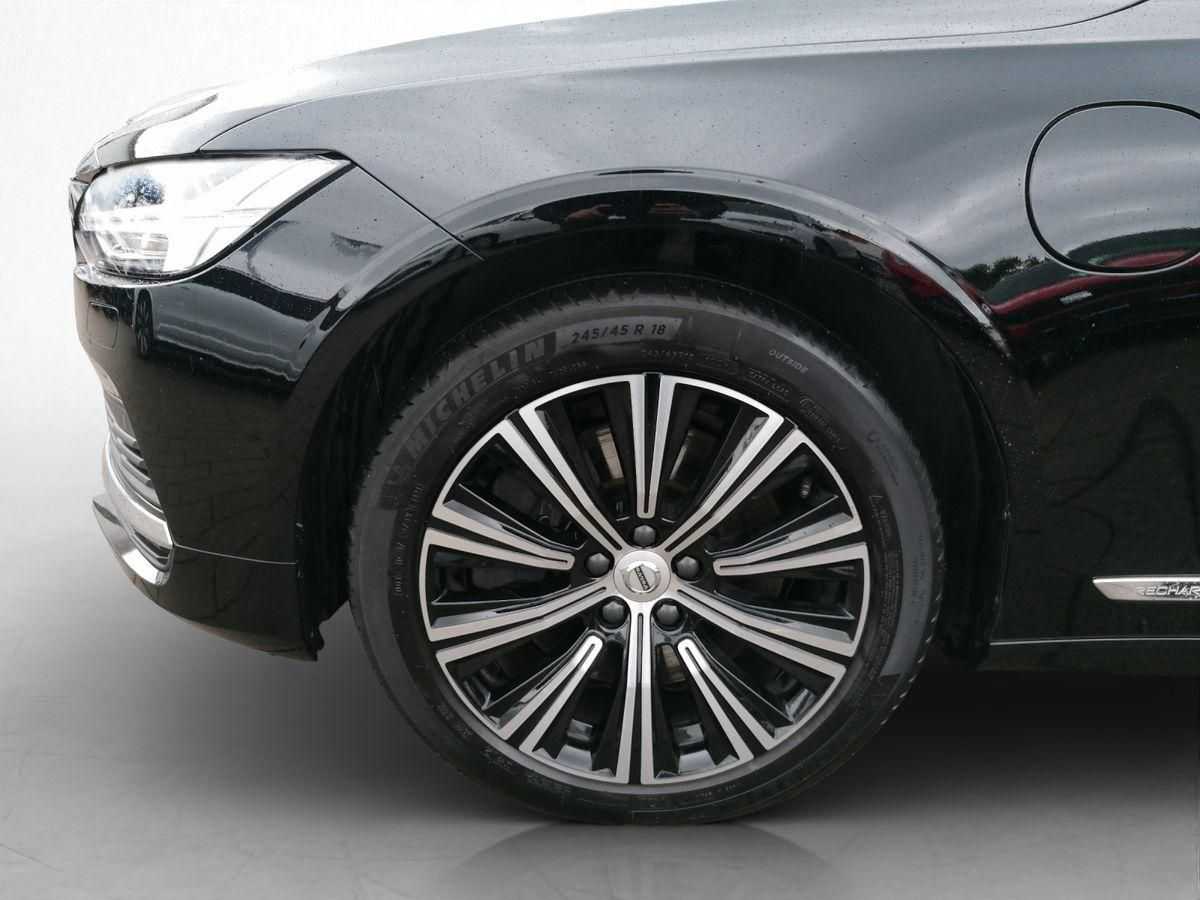 Volvo  Recharge  Plug-In Hybrid T6 AWD  Inscription