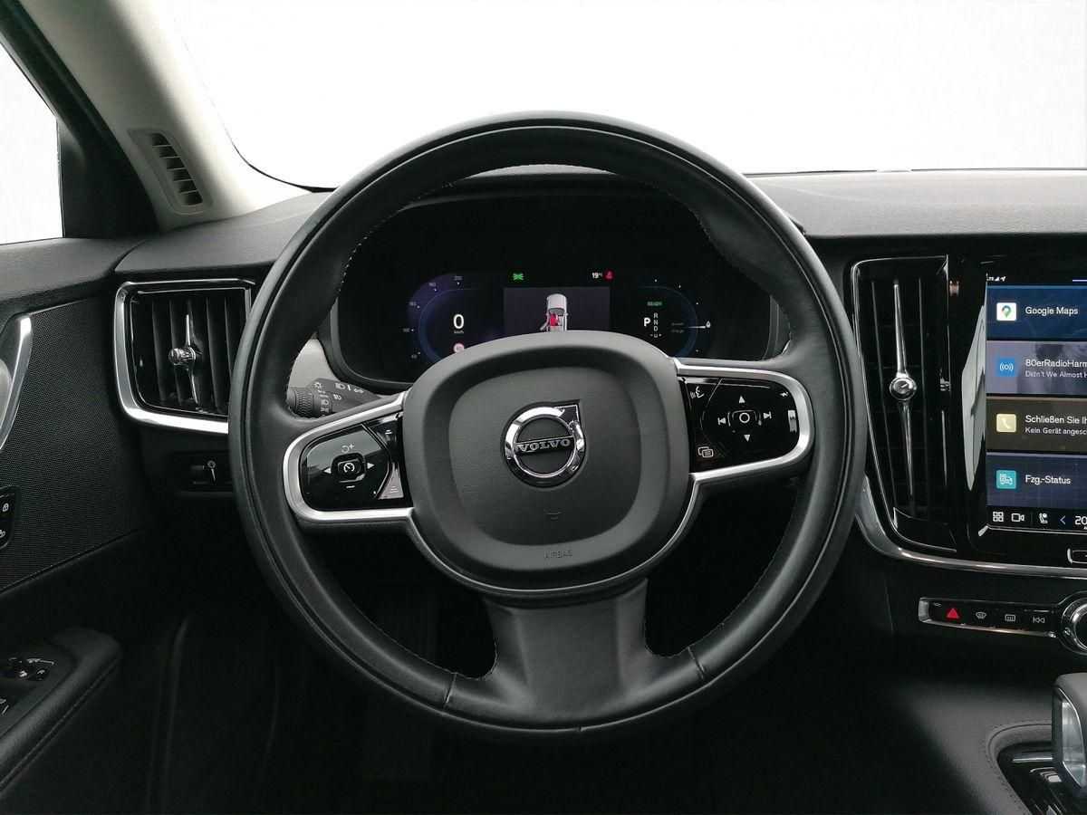 Volvo  Recharge  Plug-In Hybrid T6 AWD  Inscription