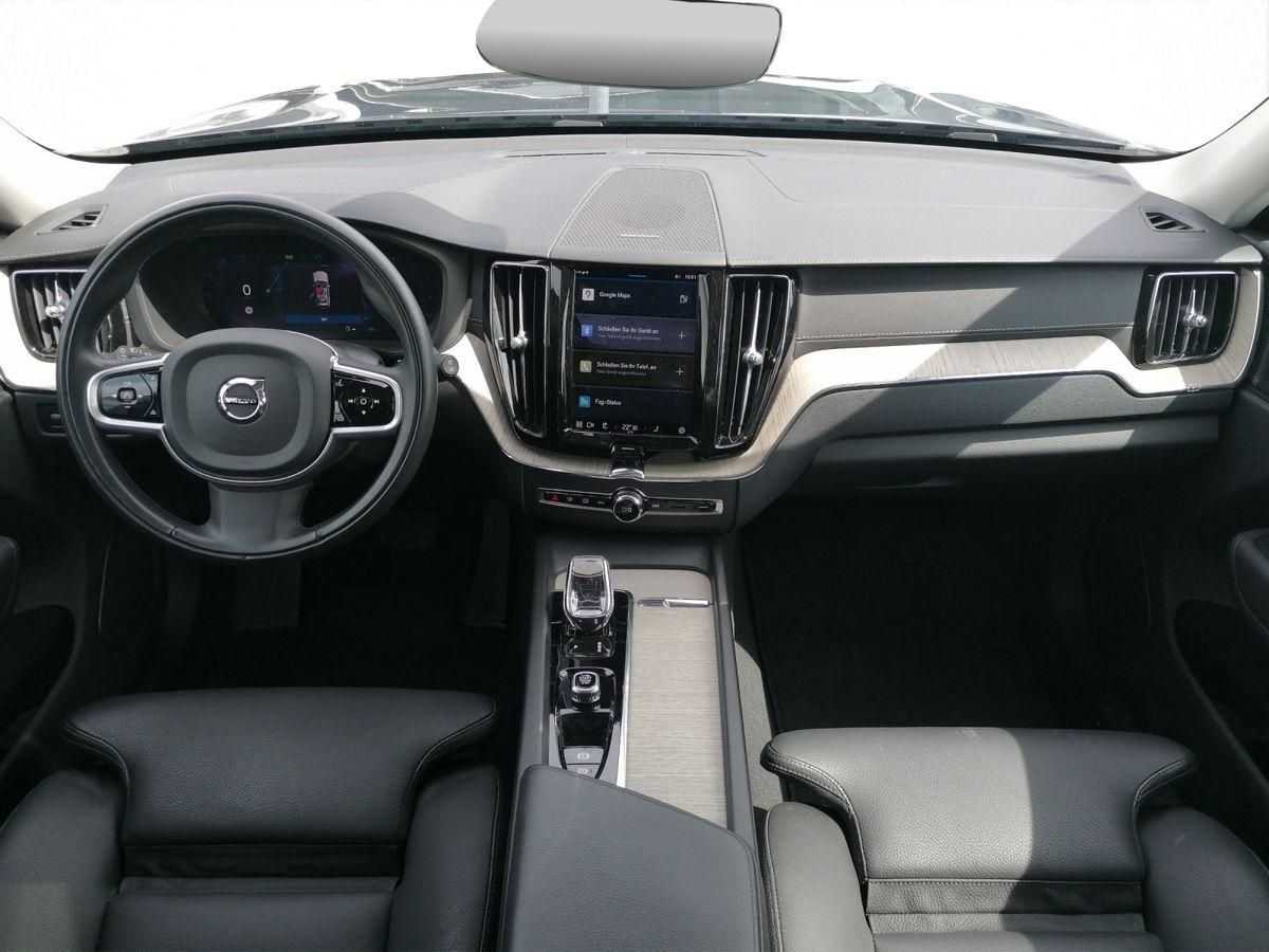 Volvo  Plus, B4 AWD Mild-Hybri AHK NAVI ACC Harman