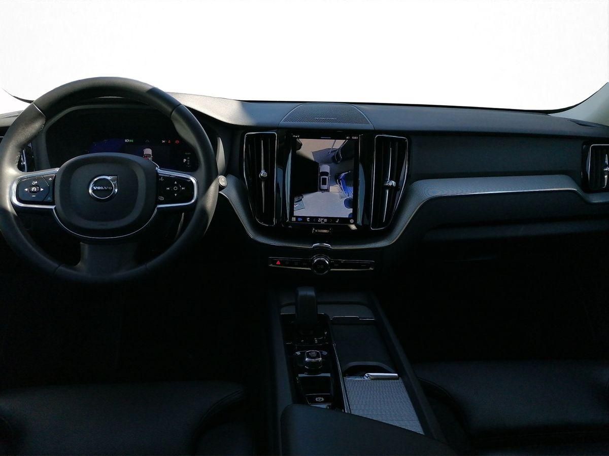 Volvo  inscription  AWD (253+145PS) Navi, Panodach