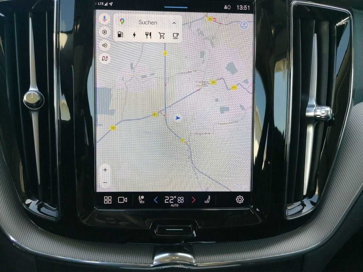 Volvo  inscription  AWD (253+145PS) Navi, Panodach