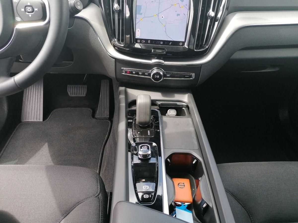 Volvo  Recharge T6 Inscription Expression