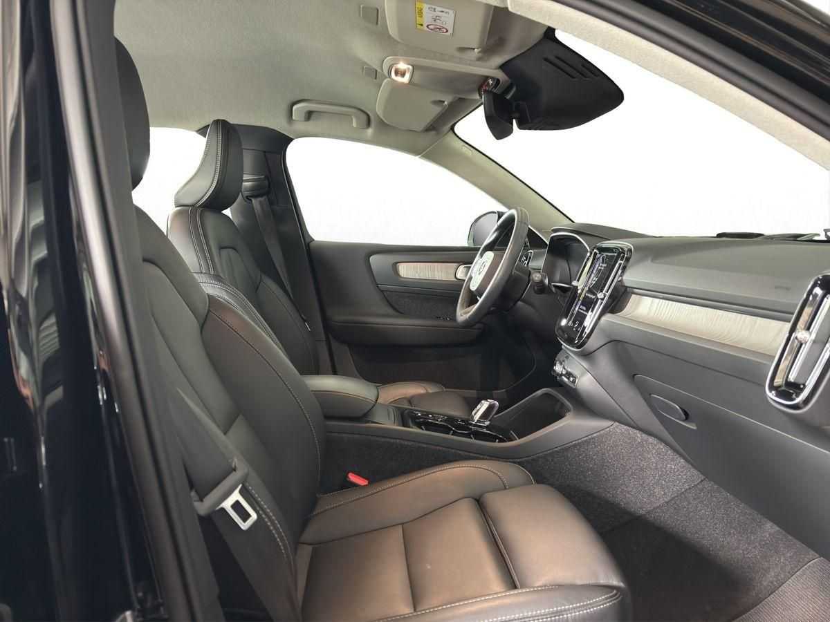 Volvo  T3 Inscription Aut. 163 PS 2WD Navi, Leder,
