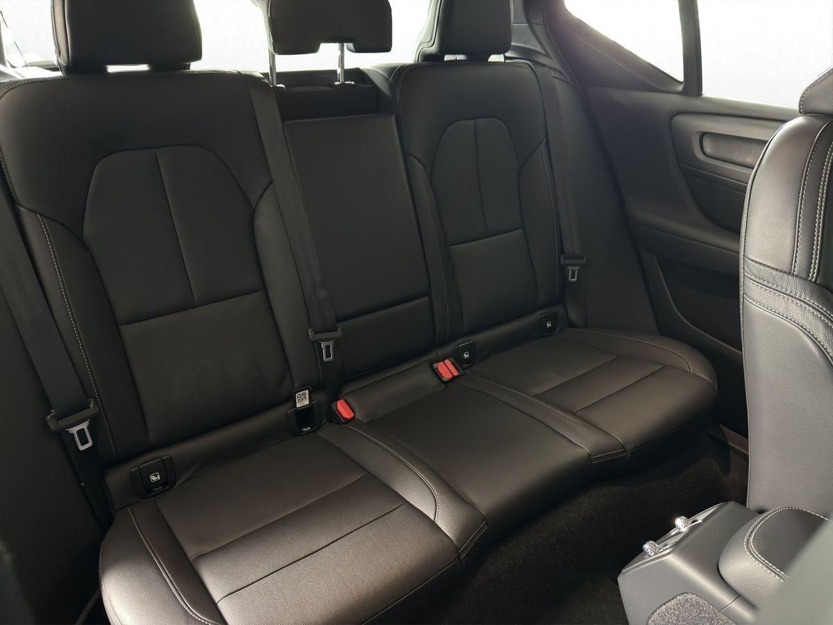 Volvo  T3 Inscription Aut. 163 PS 2WD Navi, Leder,