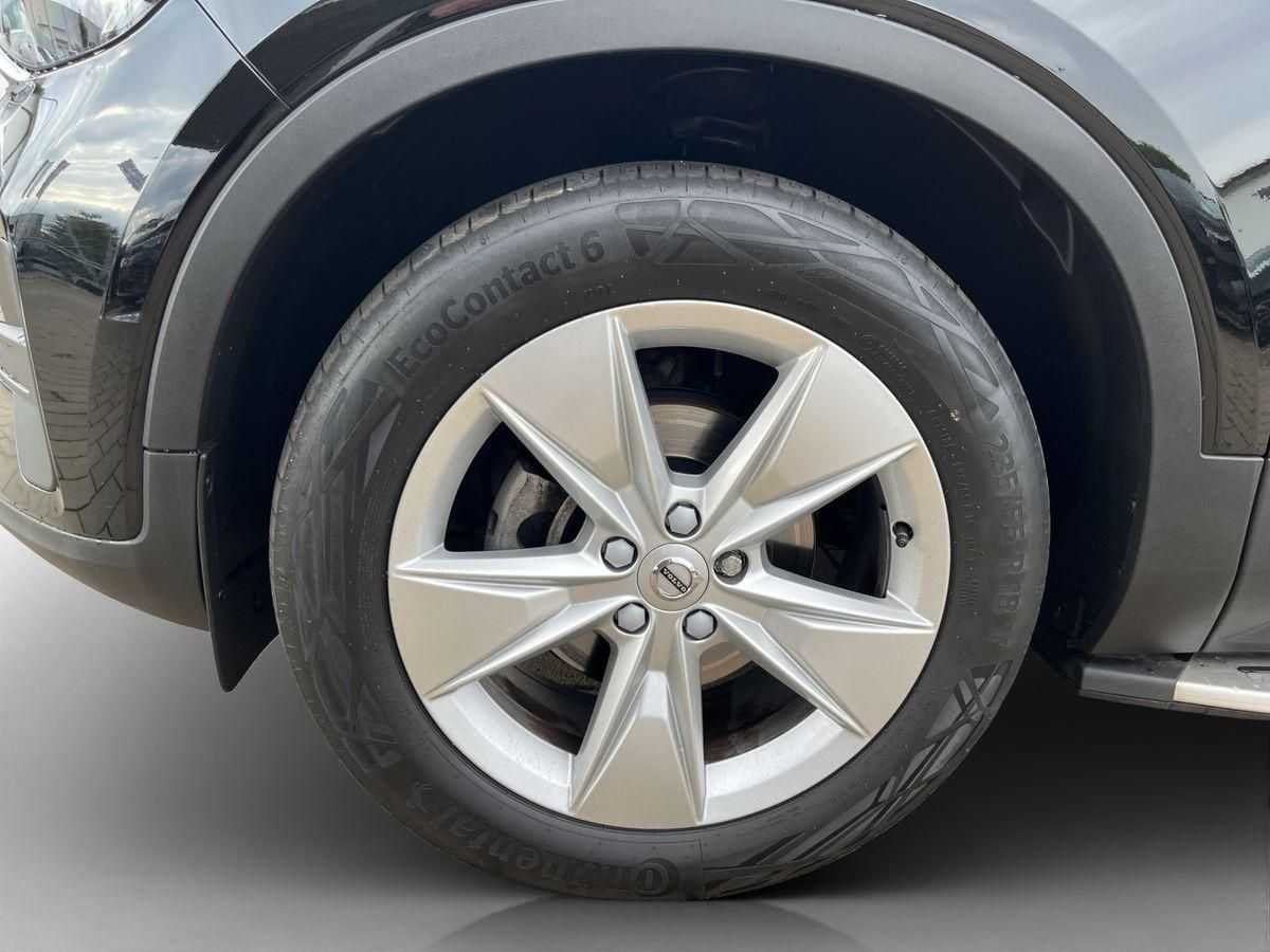 Volvo  1.5 Core 2WD