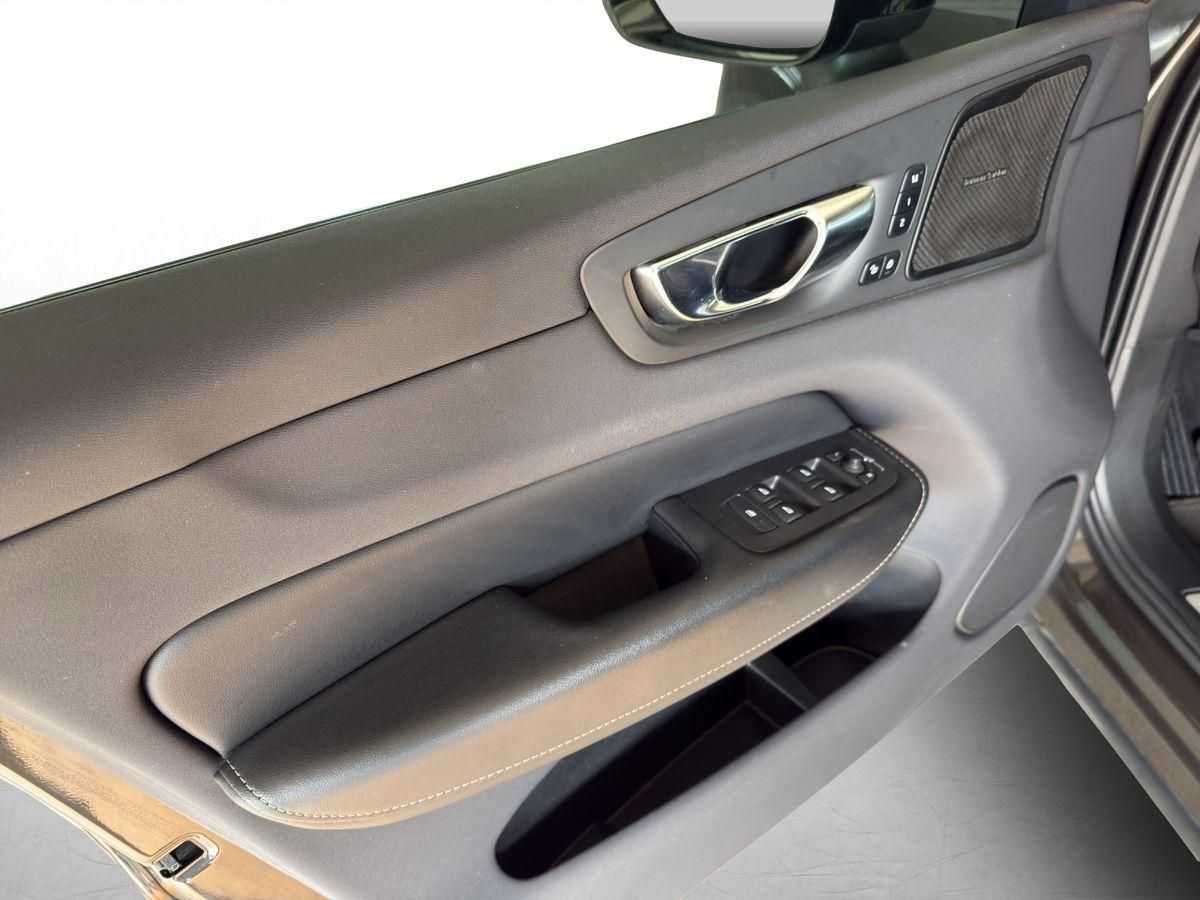 Volvo  B4 Mild-Hybrid Benzin Automatikgetriebe