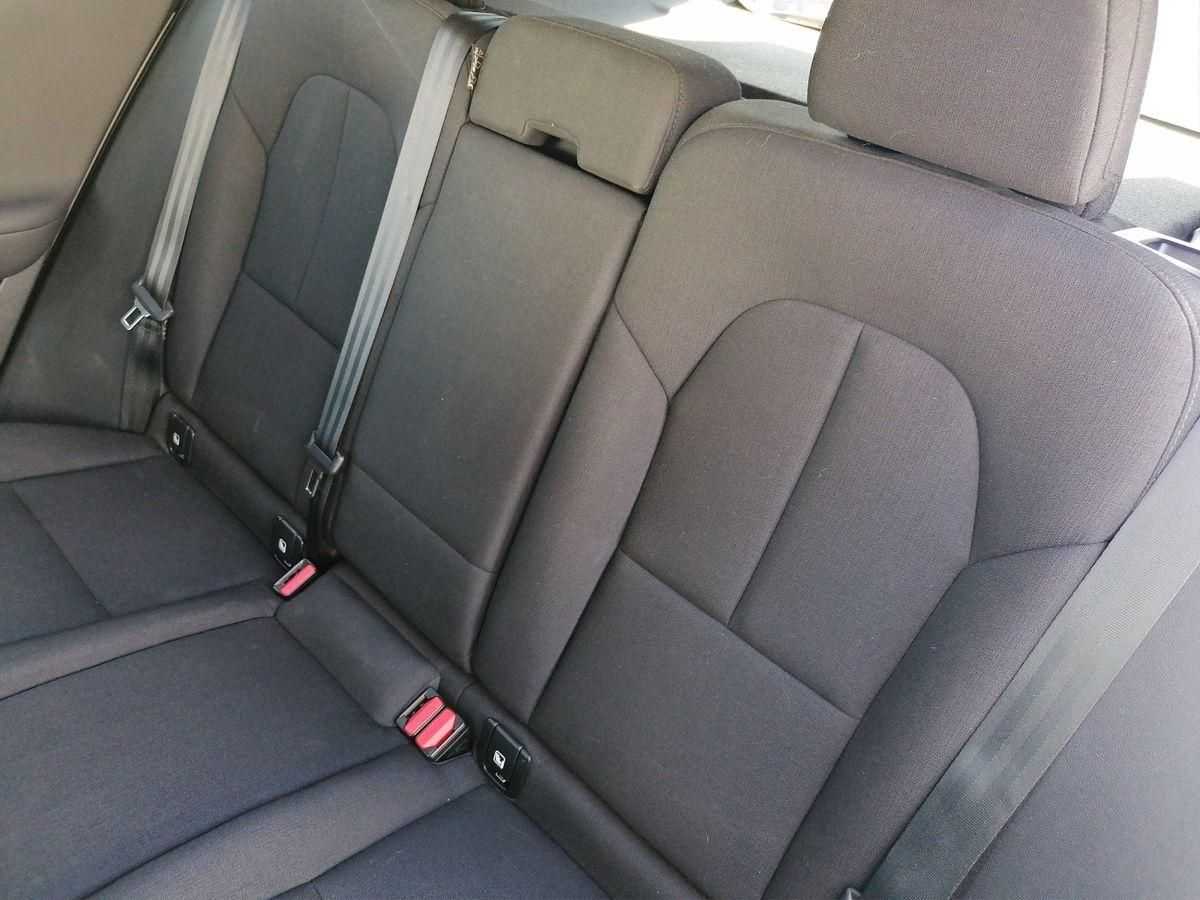 Volvo  Momentum Core, T2