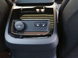 Volvo  Kombi Plus Dark Recharge AWD T8 Navi, Panoda