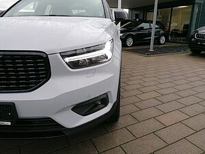 Volvo  R Design Recharge Plug-In Hybrid 2WD T5 Twi