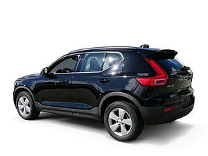 Volvo  Momentum Core 2WD T3 EU6d Navi digitales Co