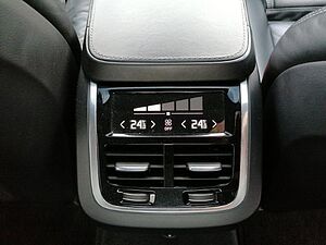 Volvo  Inscription AWD T6 320PS Navi, HUD, AHK, Lede