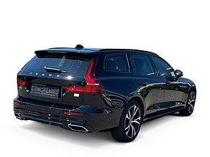 Volvo  Kombi R Design Expression Recharge Plug-In H