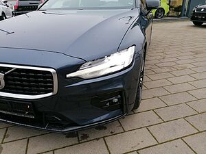 Volvo  R Design T5 Navi, R-Kamera, LED,