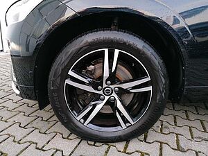 Volvo  B4 Mild-Hybrid Diesel AWD Automatikgetriebe