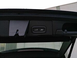Volvo  B4 Mild-Hybrid Diesel AWD Automatikgetriebe