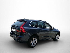 Volvo  2.0 Diesel B5 Momentum Pro AWD